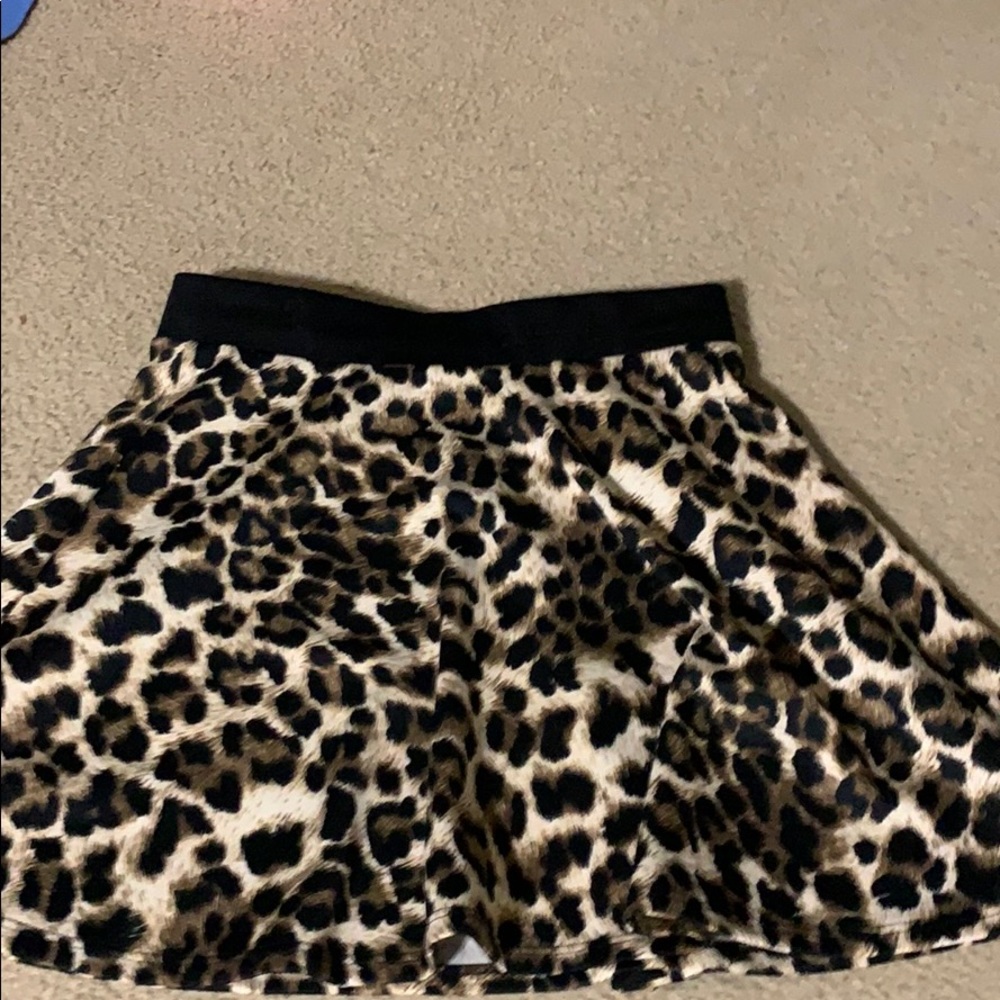 a forever 21 cheetah print mini skirt